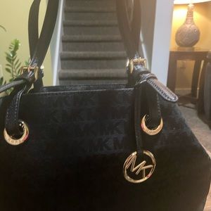 Micheal Kors signature bag